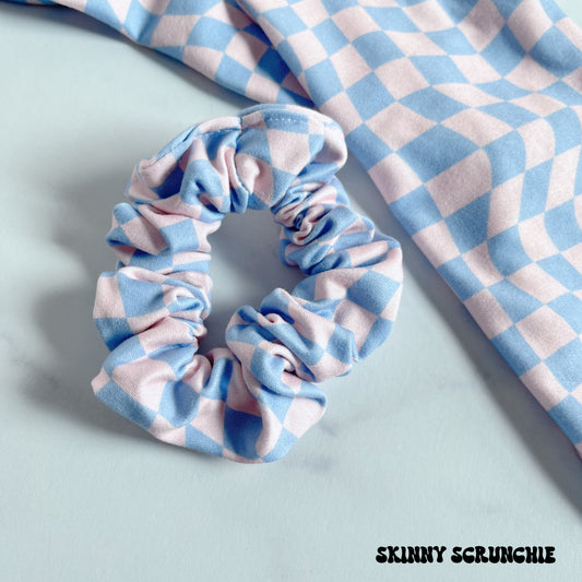 Pink/Blue Wavy Checkered Skinny Scrunchie