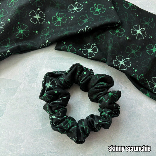 Stethoscope Shamrocks Scrunchie (Skinny)