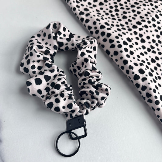 Simple Dots Scrunchie Keychain